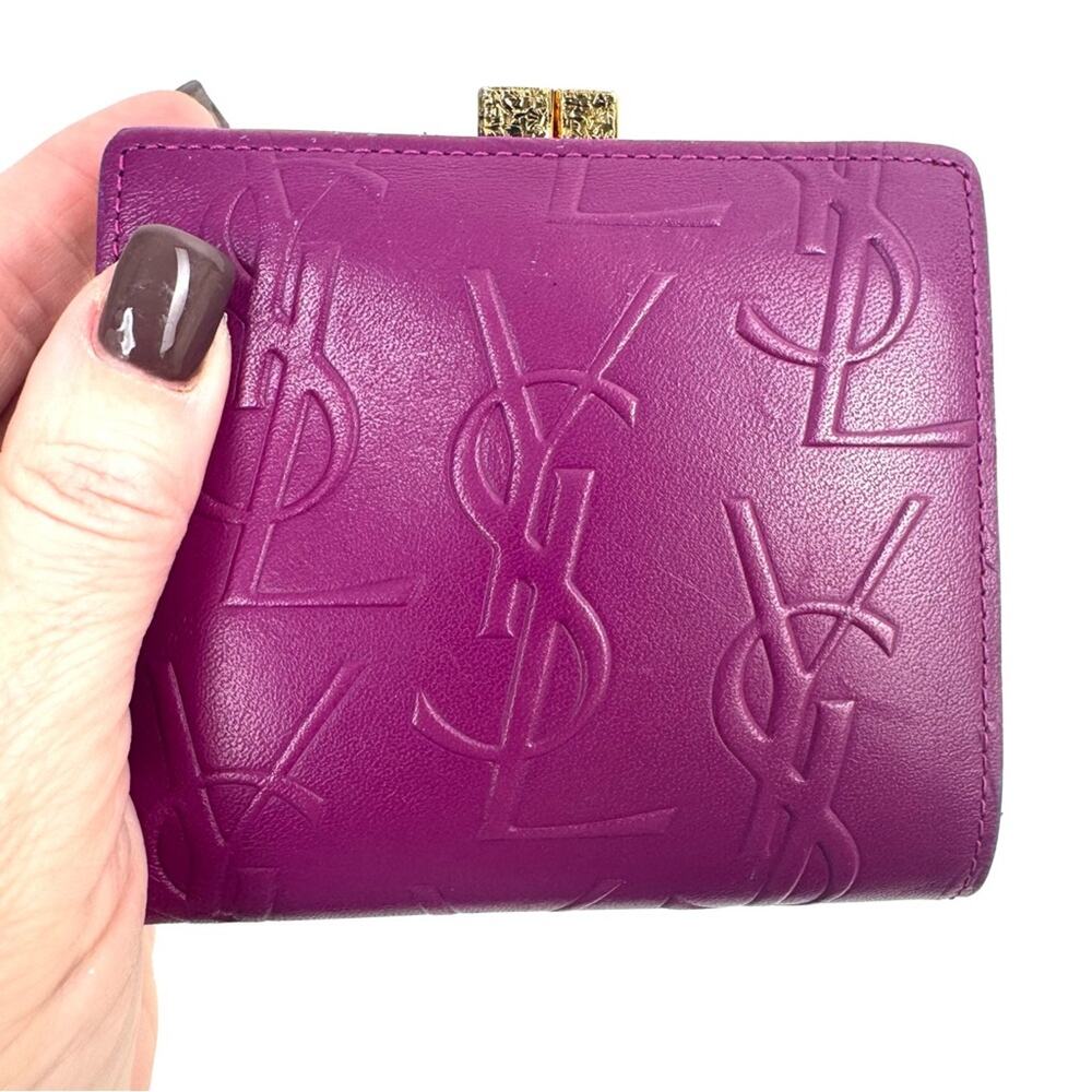 Yves Saint Laurent Purple Small Women's Wallet with decorative kiss lock snap - Picture 11 of 11